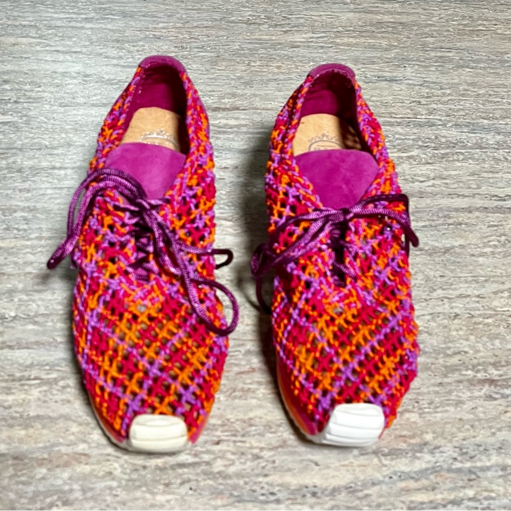NWOB Jeffrey Campbell Ibiza knitted platform shoes